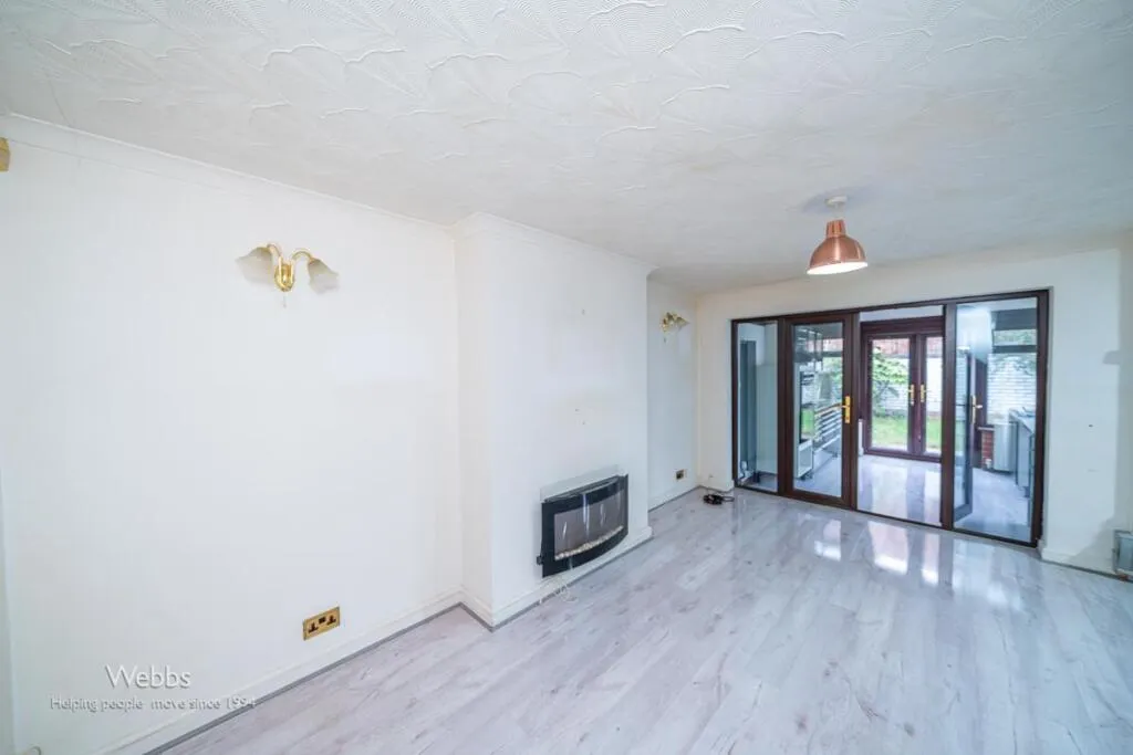 2 bed Semi-Detached Bungalow
