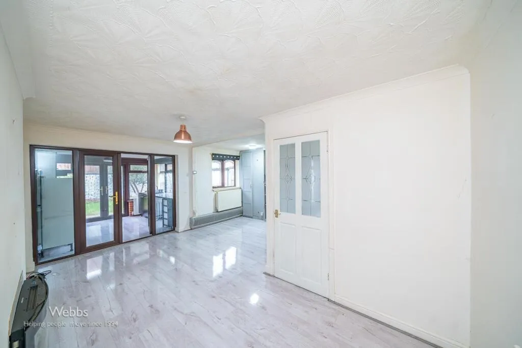 2 bed Semi-Detached Bungalow