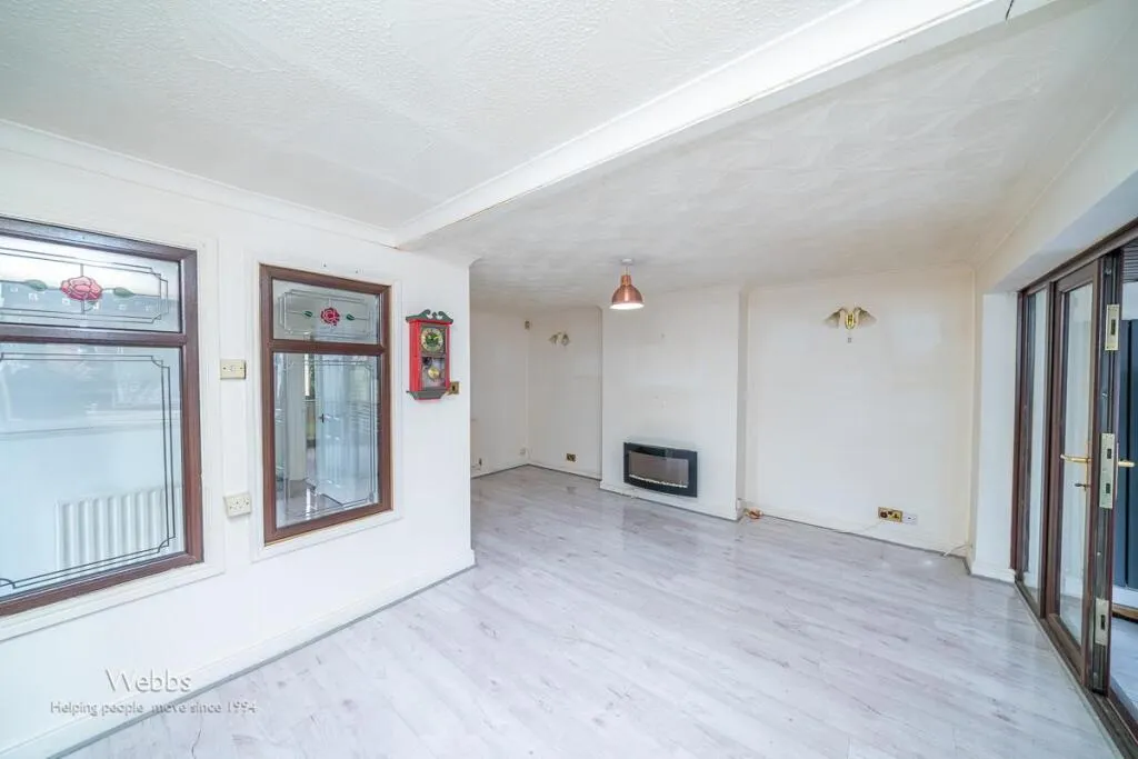 2 bed Semi-Detached Bungalow