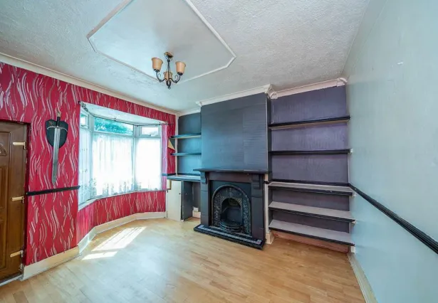 2 bed Detached