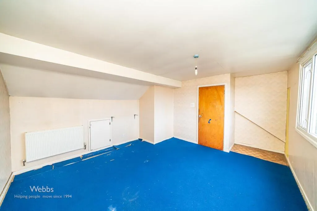 4 bed Semi-Detached