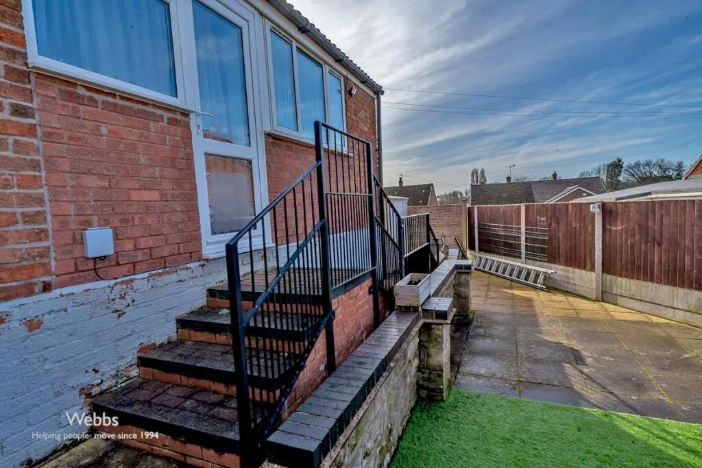 2 bed Bungalow