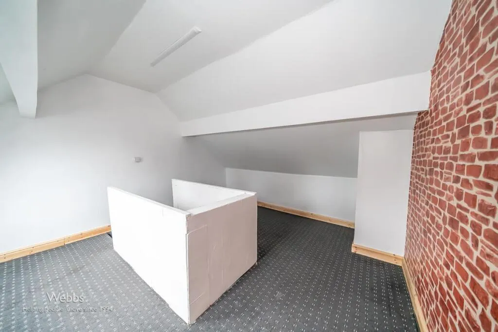3 bed Terraced