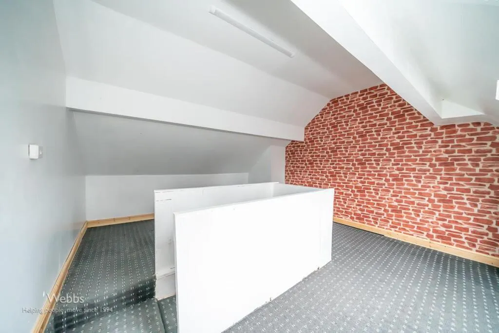 3 bed Terraced