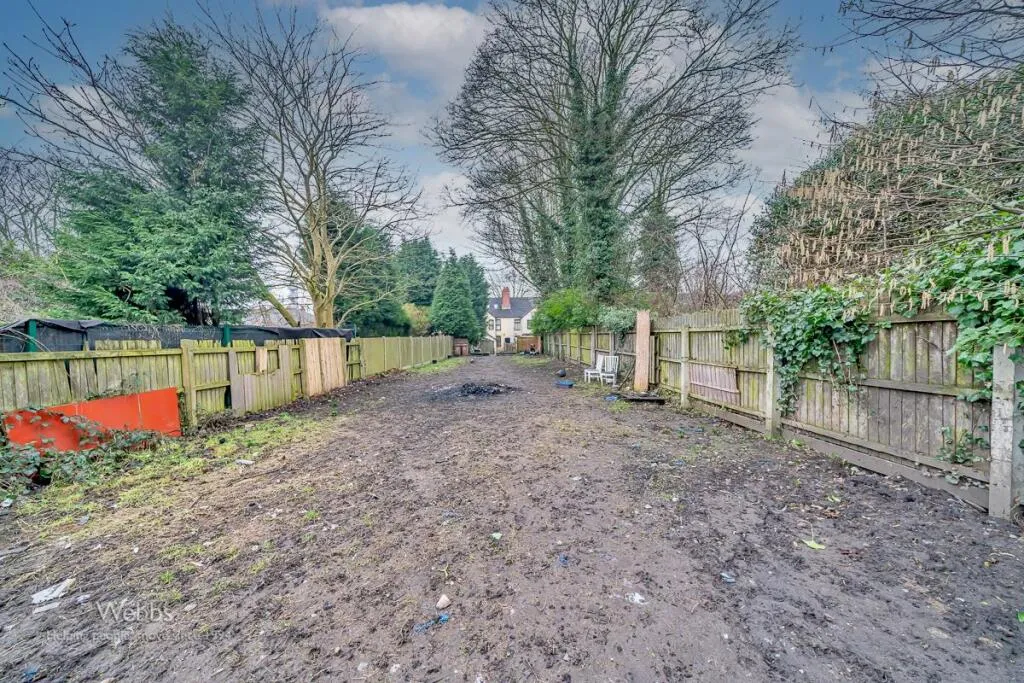 3 bed Terraced