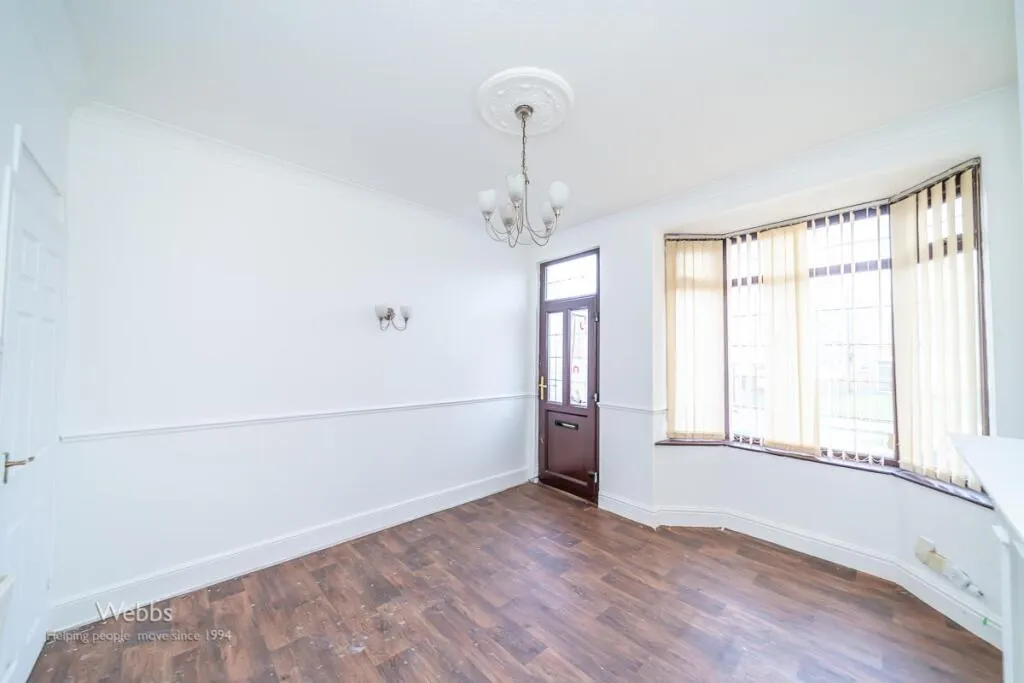 3 bed Terraced