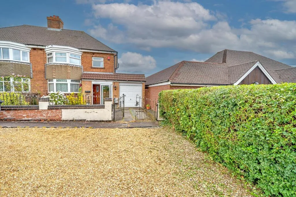 3 bed Semi-Detached