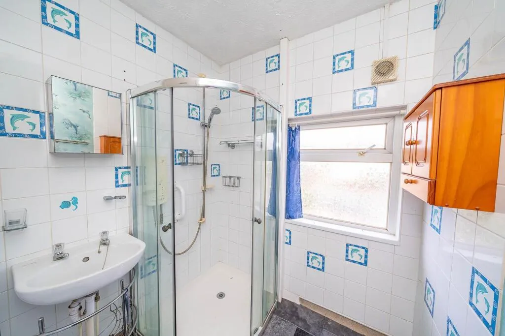 3 bed Semi-Detached
