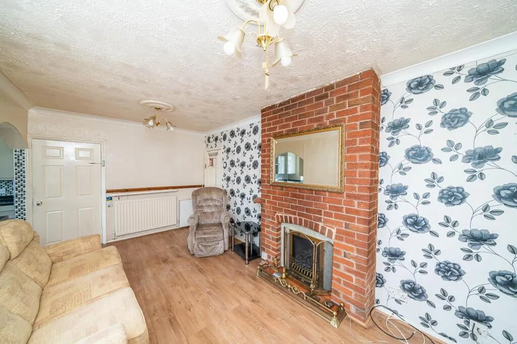 3 bed Semi-Detached