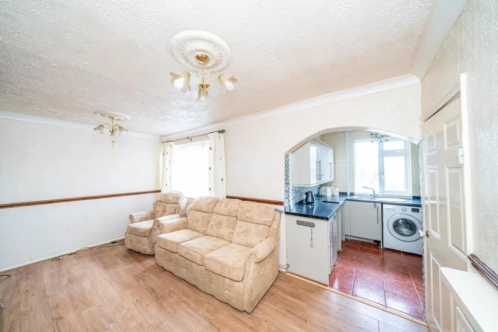 3 bed Semi-Detached