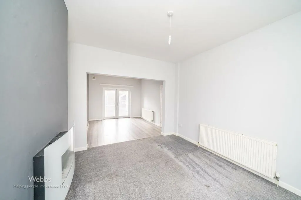 3 bed Semi-Detached