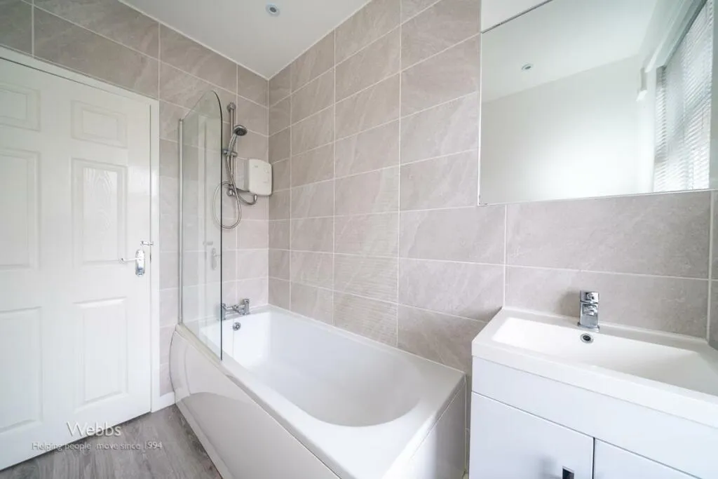 3 bed Semi-Detached