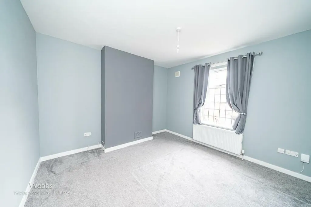 3 bed Semi-Detached