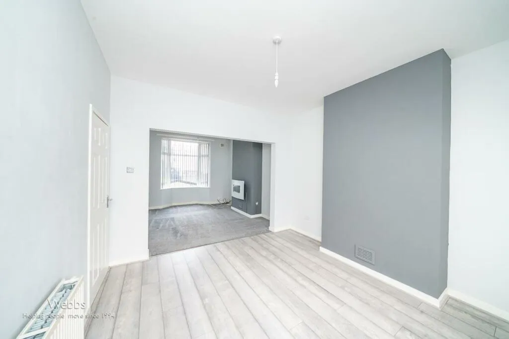 3 bed Semi-Detached