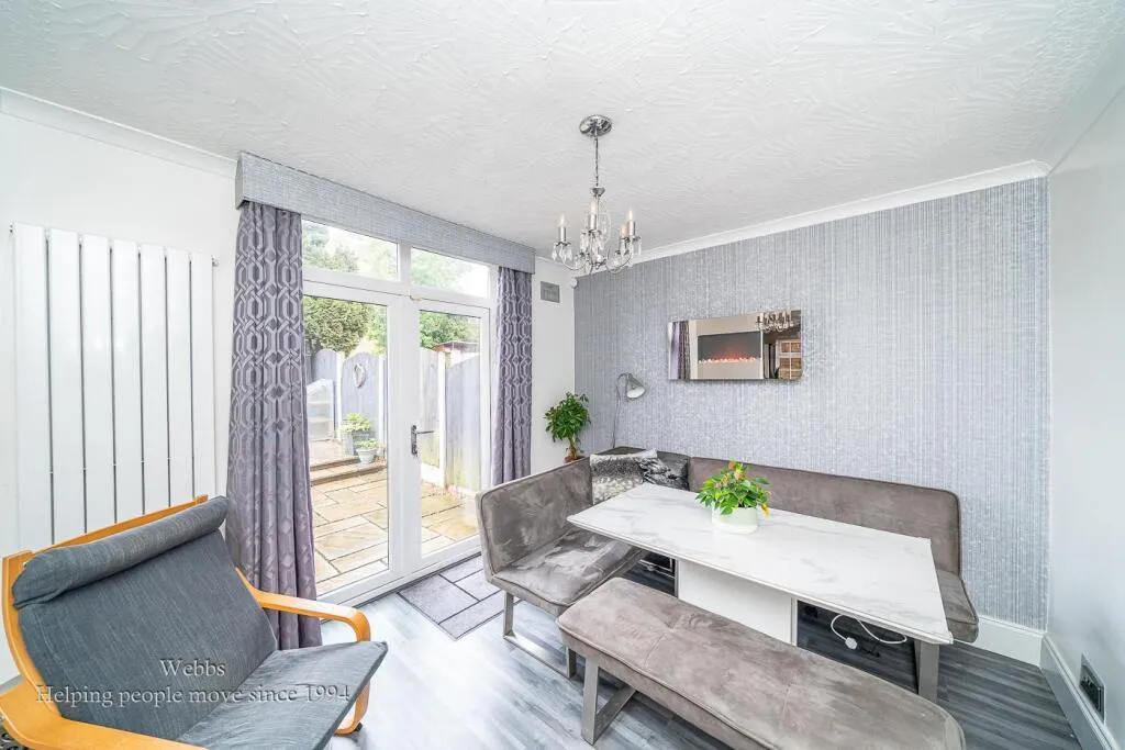 3 bed Semi-Detached