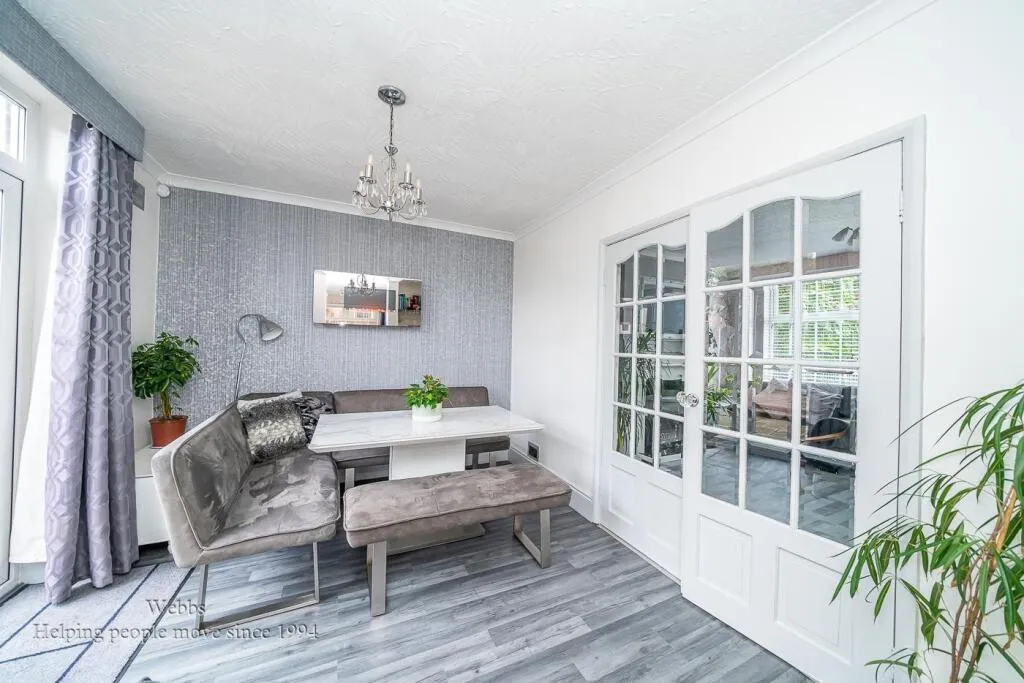 3 bed Semi-Detached
