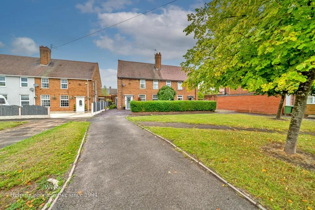 3 bed Semi-Detached