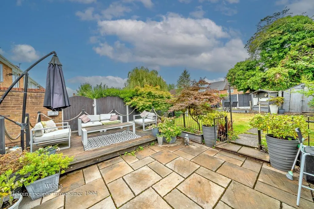 3 bed Semi-Detached