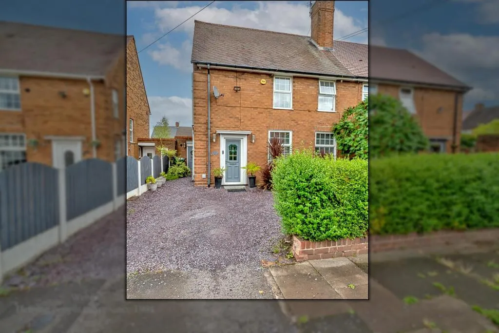 3 bed Semi-Detached
