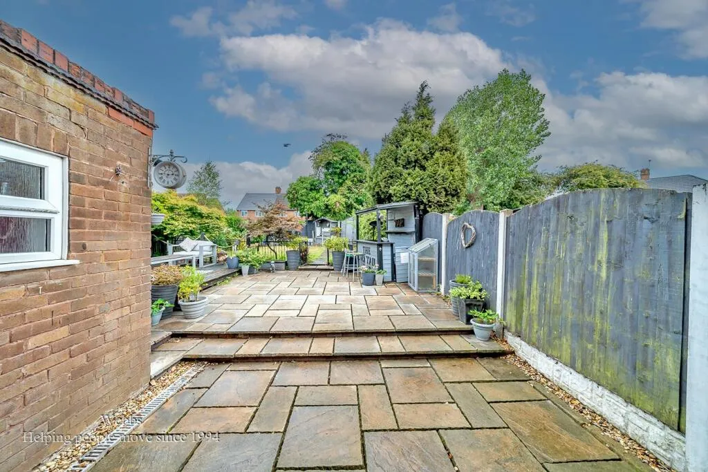 3 bed Semi-Detached
