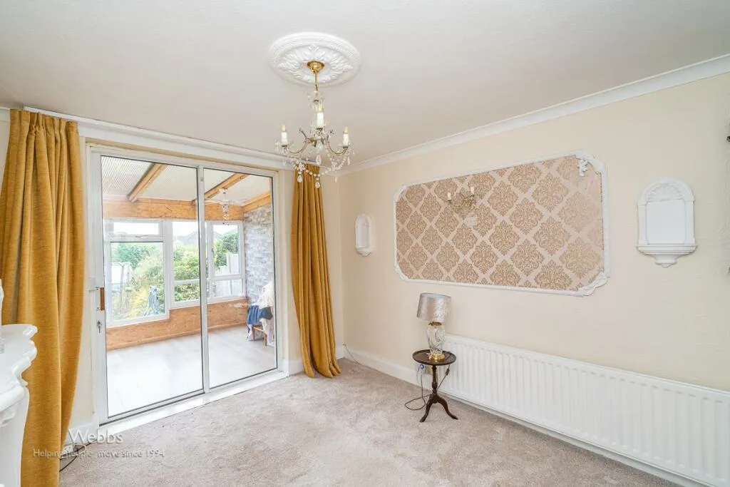 3 bed Semi-Detached