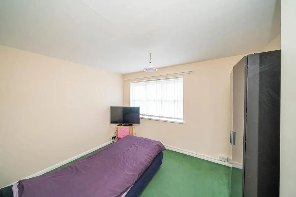 3 bed Terraced