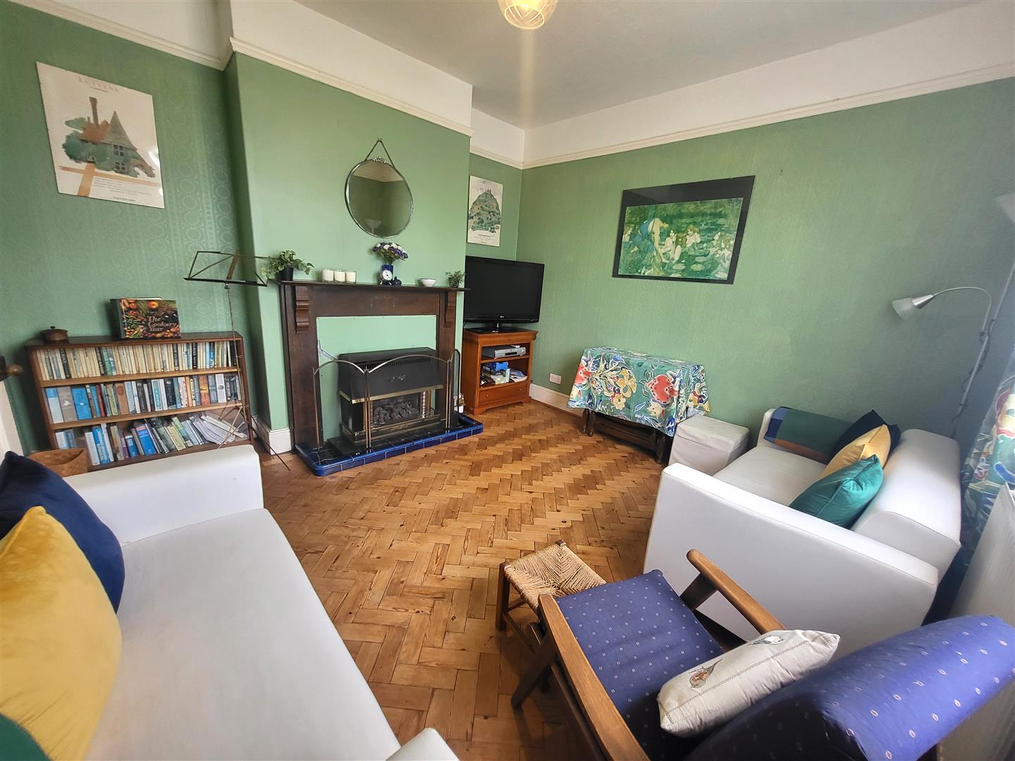 2 bed Detached Bungalow
