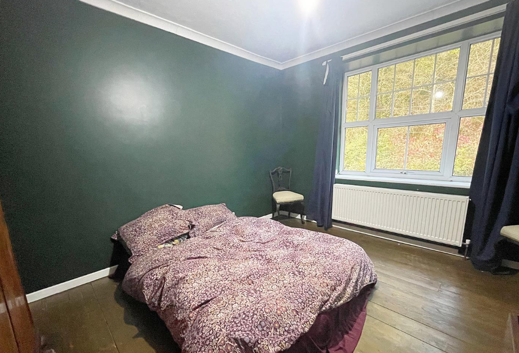 4 bed Detached
