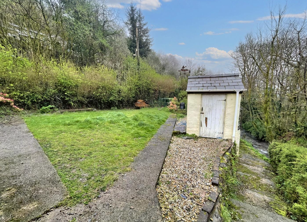 4 bed Detached