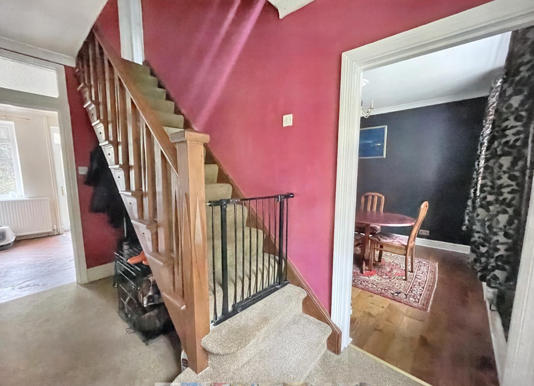 4 bed Detached