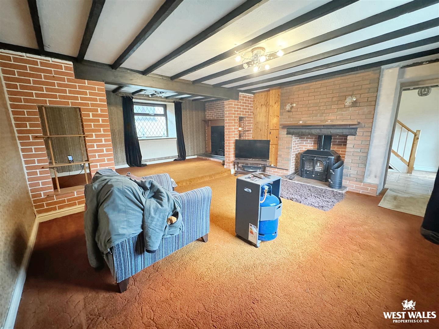 5 bed Terraced