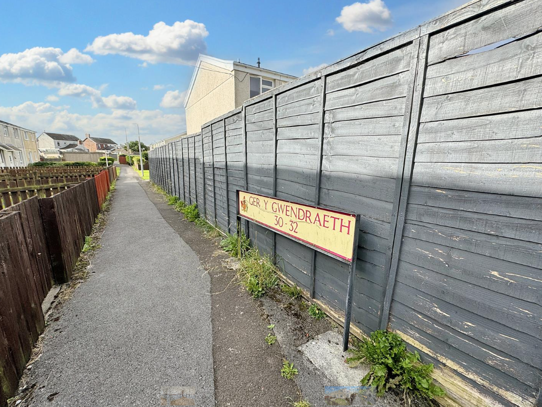 3 bed Terraced