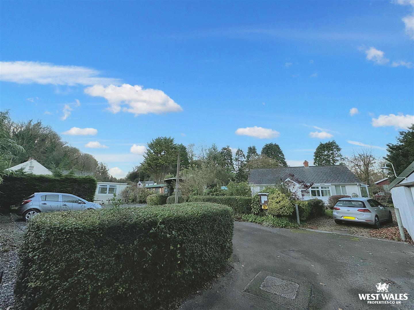 2 bed Detached Bungalow