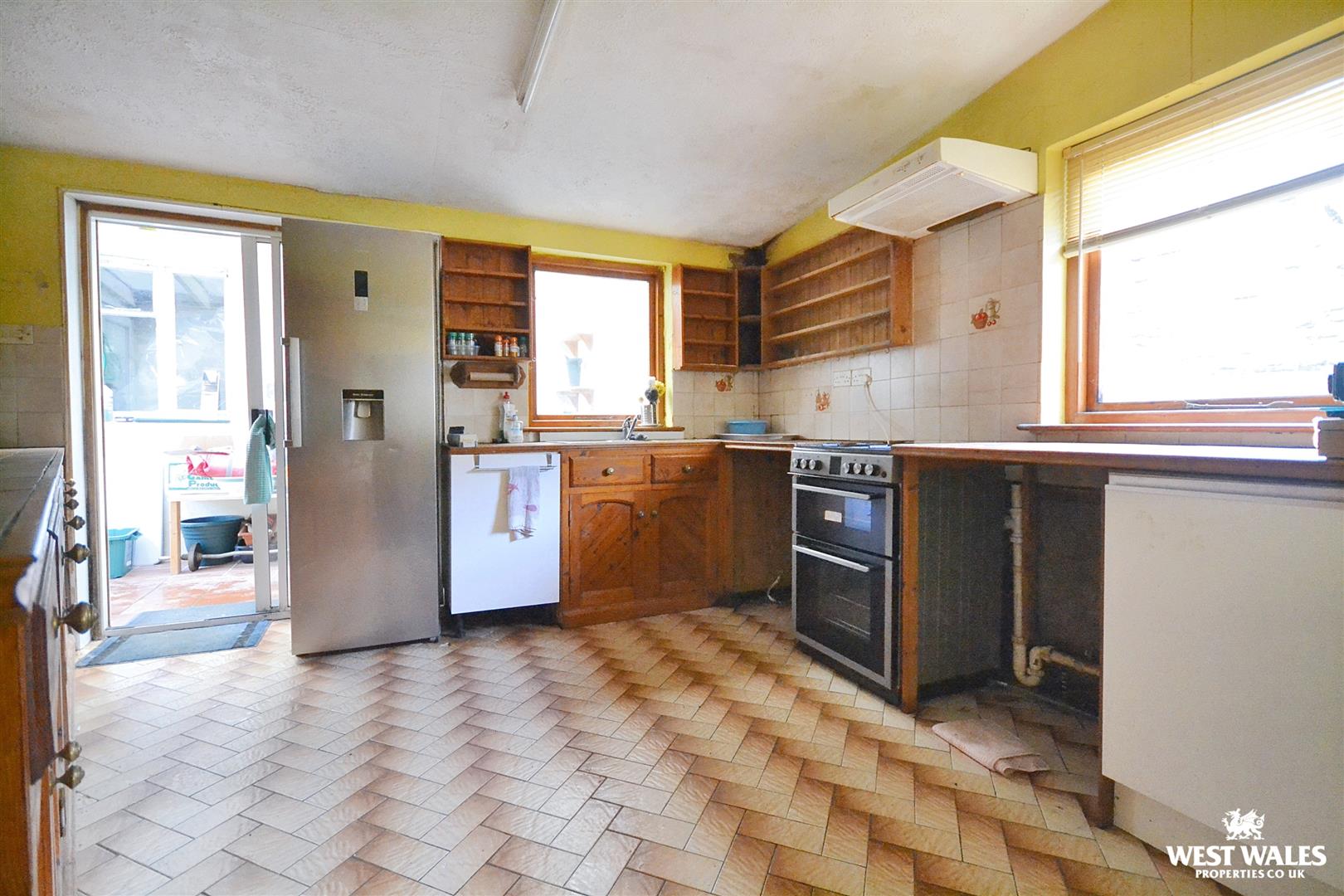 3 bed Terraced