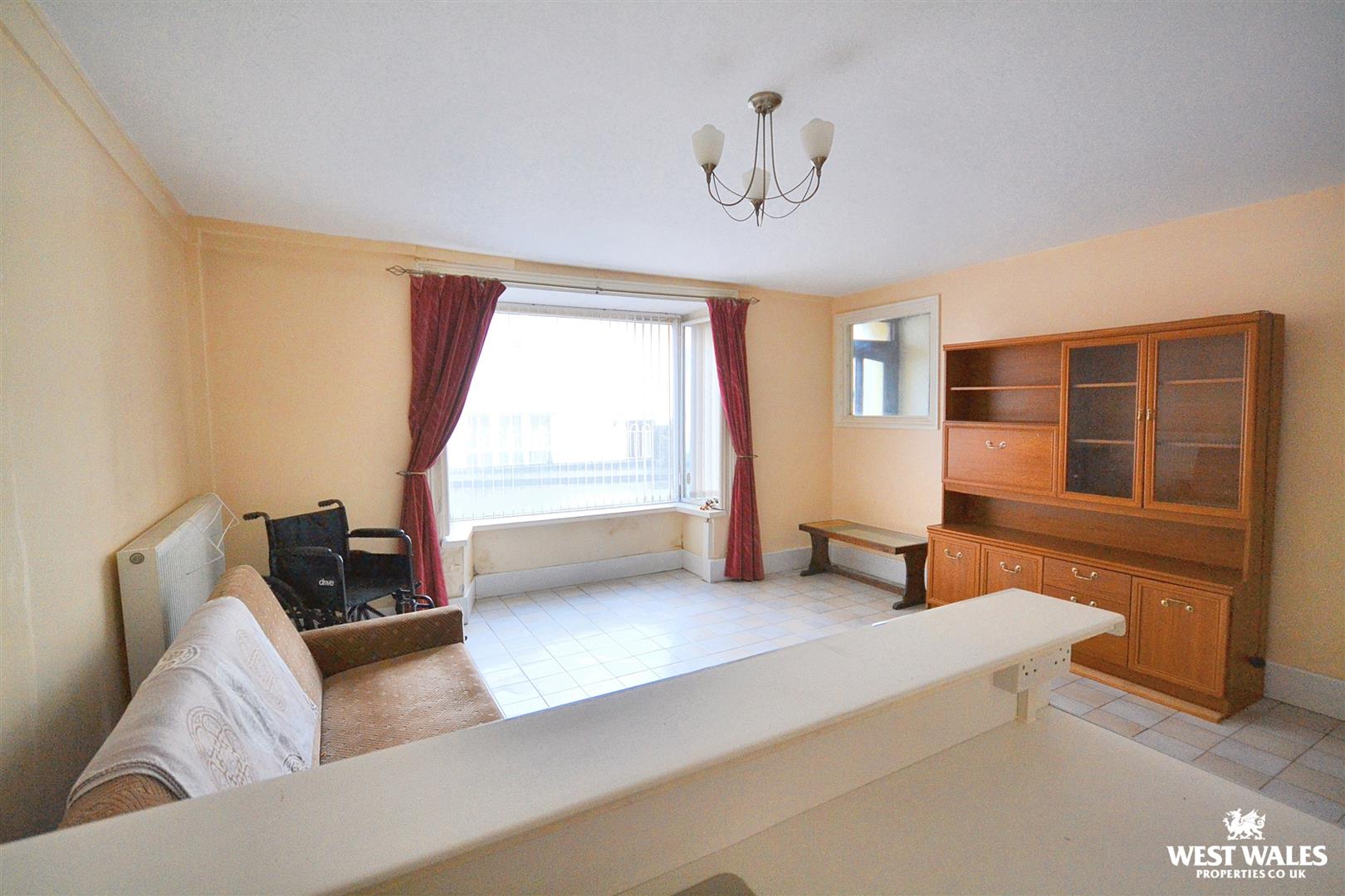 3 bed Terraced