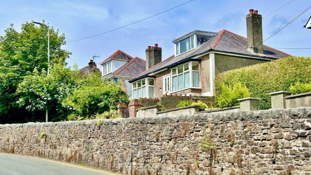 3 bed Detached Bungalow
