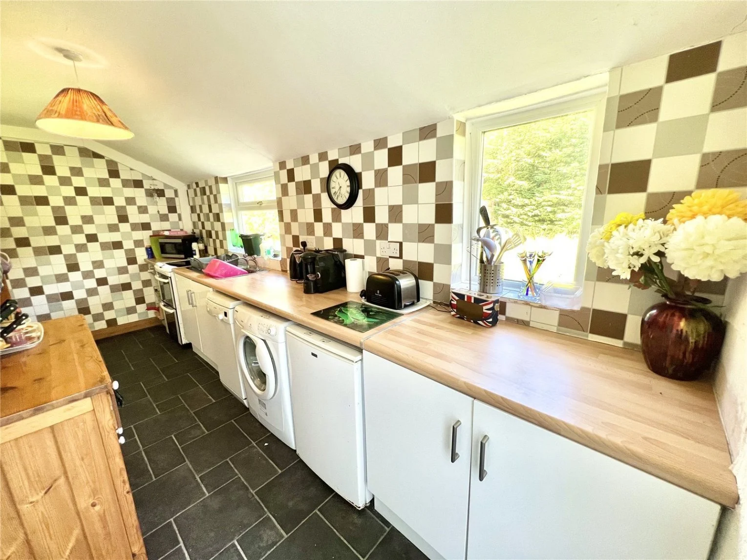 2 bed Detached Bungalow