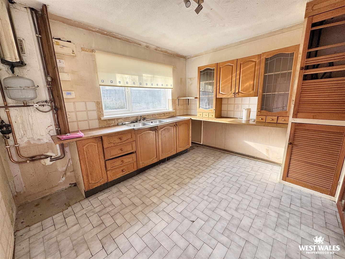 3 bed Detached Bungalow