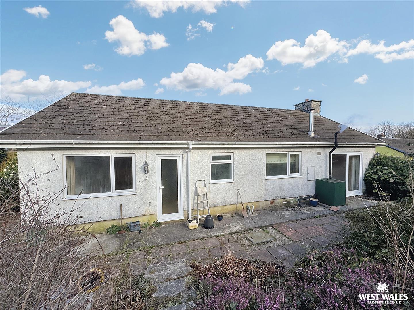 3 bed Detached Bungalow