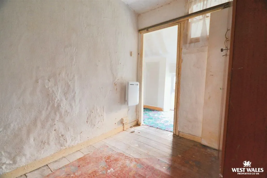 3 bed Semi-Detached