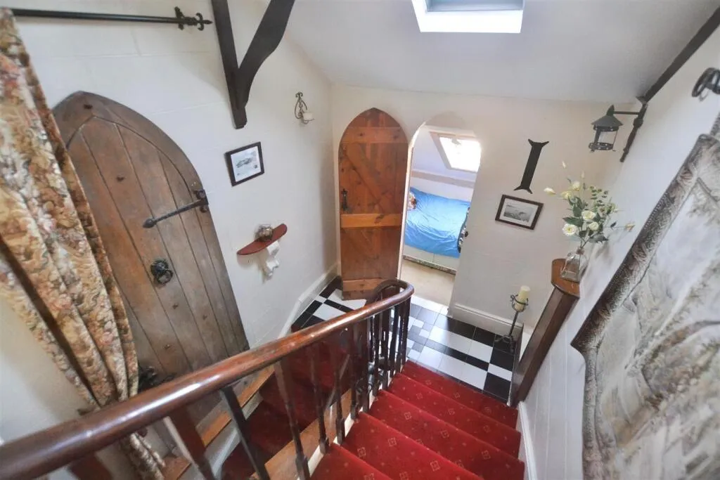 2 bed Apartment