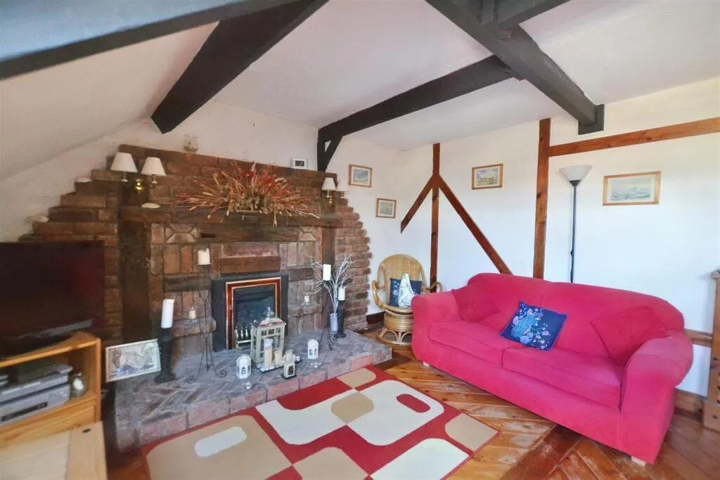 2 bed Apartment