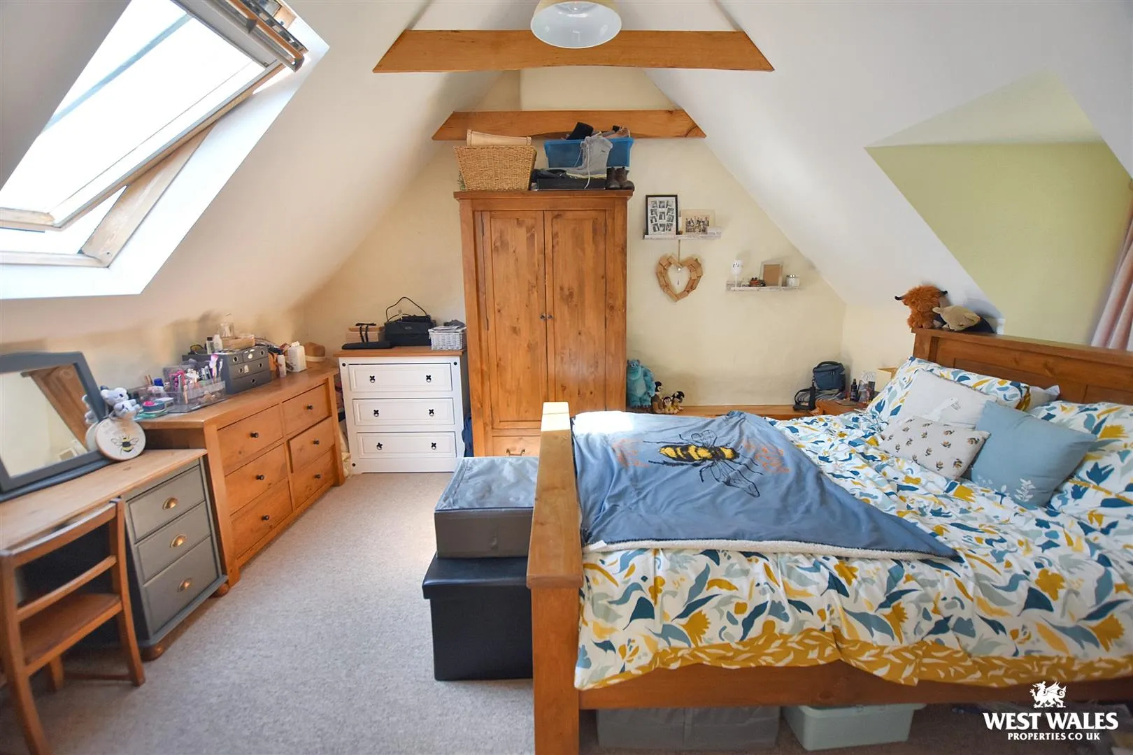 5 bed Manor House