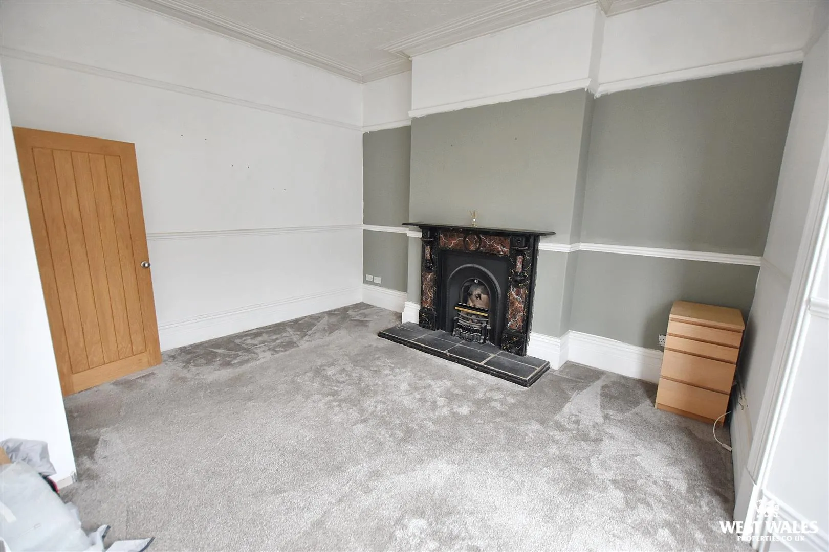 7 bed Terraced