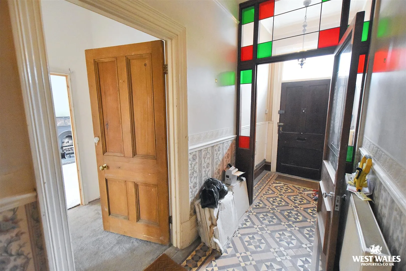 7 bed Terraced