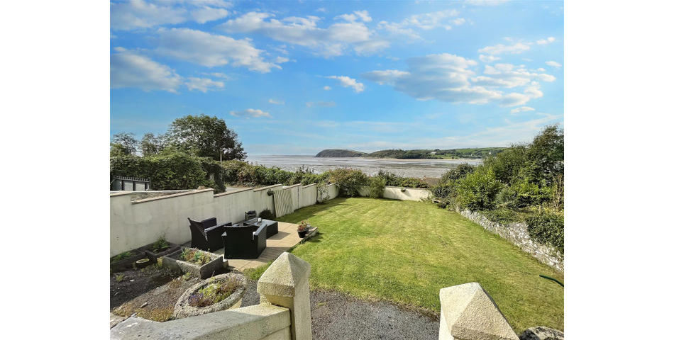 Marine Cliff & Penderi, Ferryside