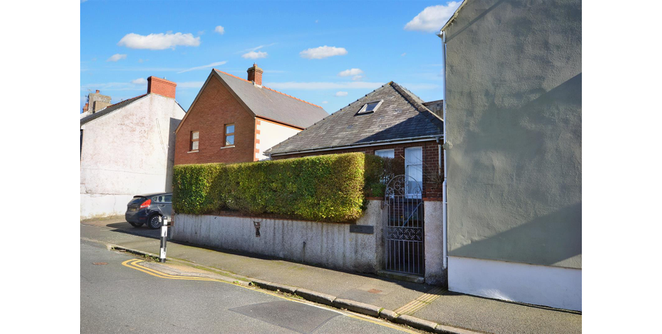 Walwyn, Dewsland Street