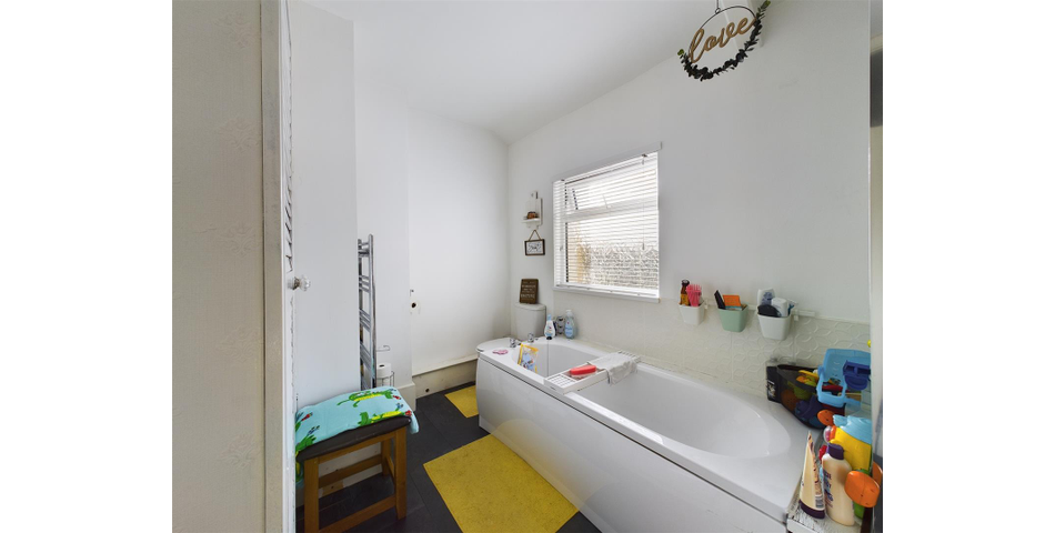 50 Glyn Road, Lower Brynnaman