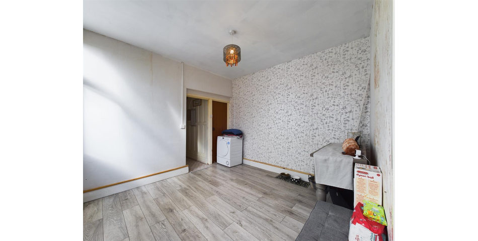 50 Glyn Road, Lower Brynnaman