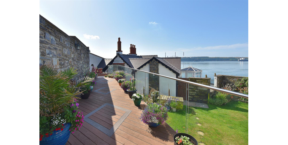 Water Front property with stunning views 